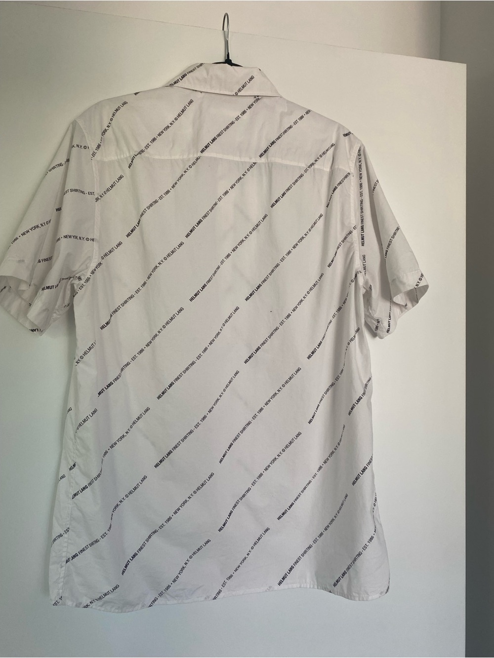 Helmut Lang White Short-Sleeve Button-Down with Diagonal Logo Print - Picture 5 of 5